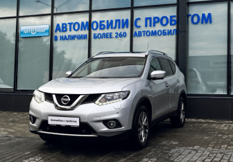 Подержанный автомобиль Nissan X-Trail 2016 года (1 фото)