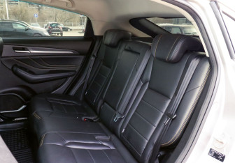 Подержанный автомобиль Haval F7x 2020 года (17 фото)