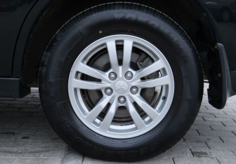 Подержанный автомобиль Mitsubishi Outlander 2013 года (20 фото)