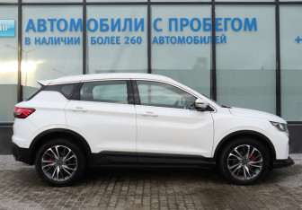 Подержанный автомобиль Geely Coolray 2023 года (6 фото)