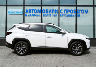 Подержанный автомобиль Hyundai Tucson 2023 года (6 фото)