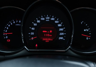 Подержанный автомобиль Kia Ceed Wagon 2014 года (15 фото)