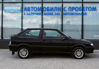 Подержанный автомобиль LADA (ВАЗ) 2113 2013 года (6 фото)