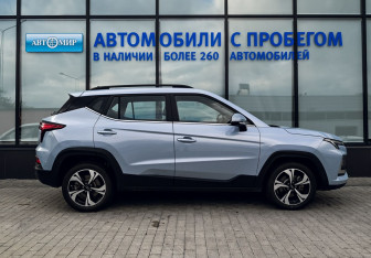 Подержанный автомобиль Москвич 3 2023 года (6 фото)