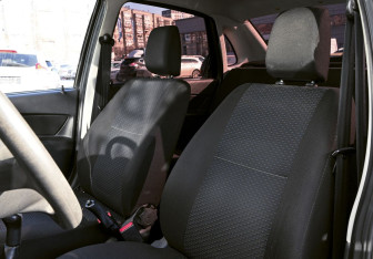 Подержанный автомобиль LADA (ВАЗ) Granta Sedan 2013 года (14 фото)