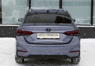 Подержанный автомобиль Hyundai Solaris Sedan 2017 года (4 фото)