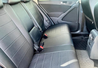 Подержанный автомобиль Volkswagen Tiguan 2011 года (14 фото)