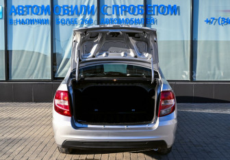 Подержанный автомобиль LADA (ВАЗ) Granta Sedan 2023 года (18 фото)