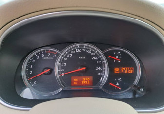 Подержанный автомобиль Nissan Teana 2011 года (16 фото)