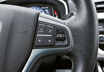 Подержанный автомобиль Geely Atlas 2021 года (14 фото)