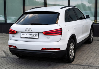 Подержанный автомобиль Audi Q3 2012 года (5 фото)