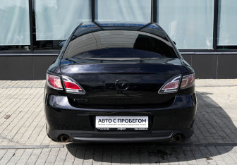 Подержанный автомобиль Mazda 6 Sedan 2010 года (4 фото)