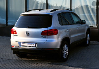 Подержанный автомобиль Volkswagen Tiguan 2011 года (5 фото)