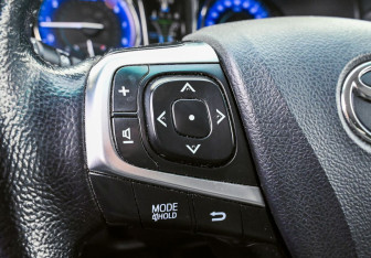 Подержанный автомобиль Toyota Camry Sedan 2015 года (13 фото)