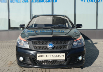 Подержанный автомобиль Geely GC6 2014 года (8 фото)