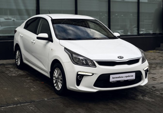 Подержанный автомобиль Kia Rio Sedan 2018 года (7 фото)