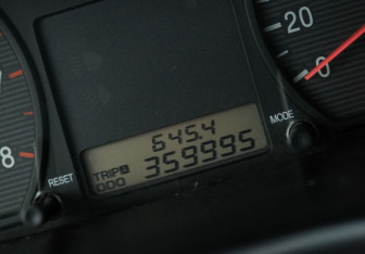 Подержанный автомобиль Hyundai Sonata 2008 года (17 фото)