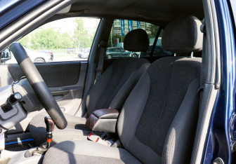 Подержанный автомобиль Hyundai Accent Sedan 2008 года (15 фото)