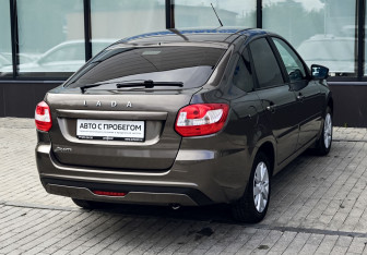 Подержанный автомобиль LADA (ВАЗ) Granta Liftback 2021 года (5 фото)