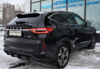 Подержанный автомобиль Haval F7 2022 года (5 фото)