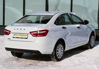 Подержанный автомобиль LADA (ВАЗ) Vesta Sedan 2019 года (5 фото)