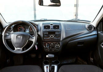 Подержанный автомобиль LADA (ВАЗ) Granta Liftback 2020 года (16 фото)