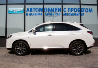 Подержанный автомобиль Lexus RX 2012 года (2 фото)