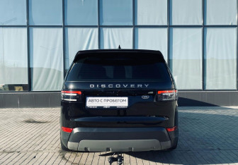 Подержанный автомобиль Land Rover Discovery 2017 года (4 фото)