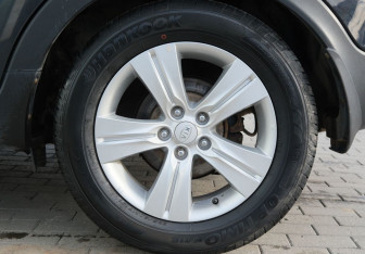 Подержанный автомобиль Kia Sportage 2013 года (21 фото)