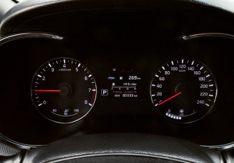 Подержанный автомобиль Kia Cerato Sedan 2013 года (11 фото)