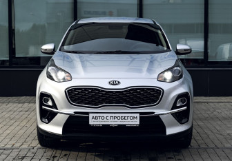 Подержанный автомобиль Kia Sportage 2019 года (8 фото)