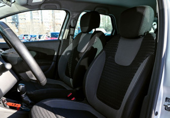 Подержанный автомобиль Renault Kaptur 2019 года (9 фото)