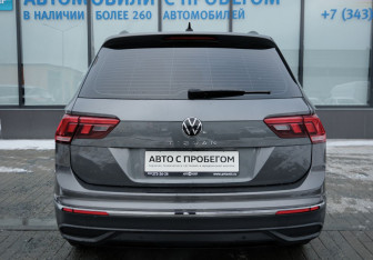Подержанный автомобиль Volkswagen Tiguan 2021 года (4 фото)