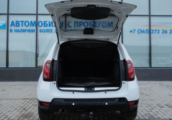 Подержанный автомобиль Renault Duster 2018 года (18 фото)