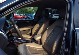 Подержанный автомобиль Audi Q5 2011 года (17 фото)
