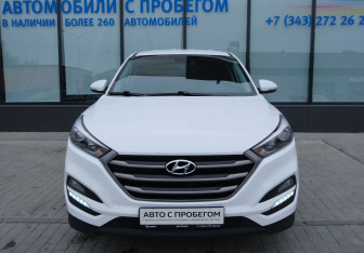 Подержанный автомобиль Hyundai Tucson 2017 года (8 фото)