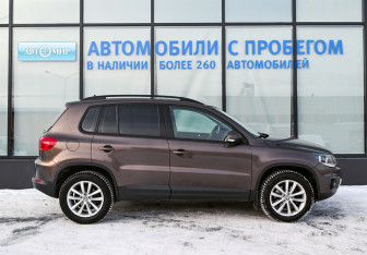 Подержанный автомобиль Volkswagen Tiguan 2016 года (6 фото)