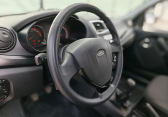 Подержанный автомобиль LADA (ВАЗ) Granta Wagon 2023 года (10 фото)