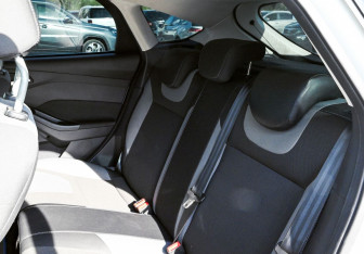 Подержанный автомобиль Ford Focus Hatchback 2012 года (19 фото)