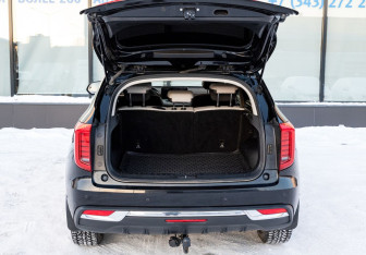 Подержанный автомобиль Haval Jolion 2023 года (19 фото)