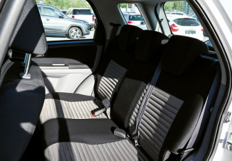 Подержанный автомобиль Suzuki SX4 Sedan 2011 года (16 фото)