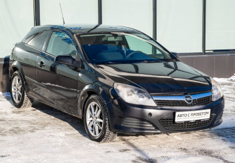 Подержанный автомобиль Opel Astra Hatchback 2008 года (7 фото)