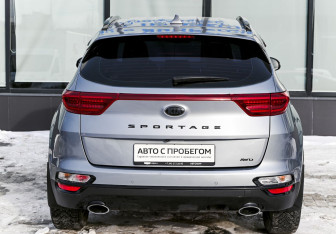 Подержанный автомобиль Kia Sportage 2021 года (4 фото)