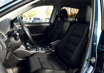 Подержанный автомобиль Mazda CX-5 2016 года (17 фото)