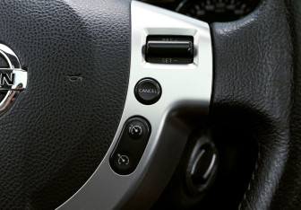 Подержанный автомобиль Nissan Qashqai 2013 года (12 фото)