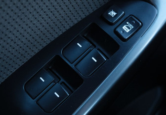 Подержанный автомобиль Kia Cerato Sedan 2009 года (11 фото)