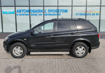 Подержанный автомобиль SsangYong Kyron 2008 года (2 фото)