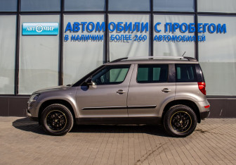 Подержанный автомобиль Skoda Yeti 2016 года (2 фото)