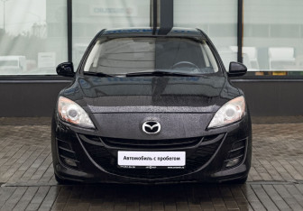 Подержанный автомобиль Mazda 3 Hatchback 2011 года (8 фото)