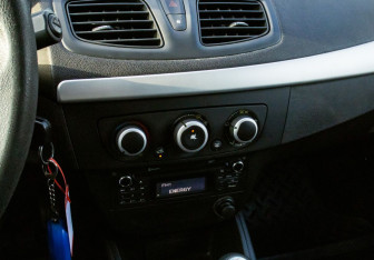 Подержанный автомобиль Renault Megane Hatchback 2013 года (10 фото)